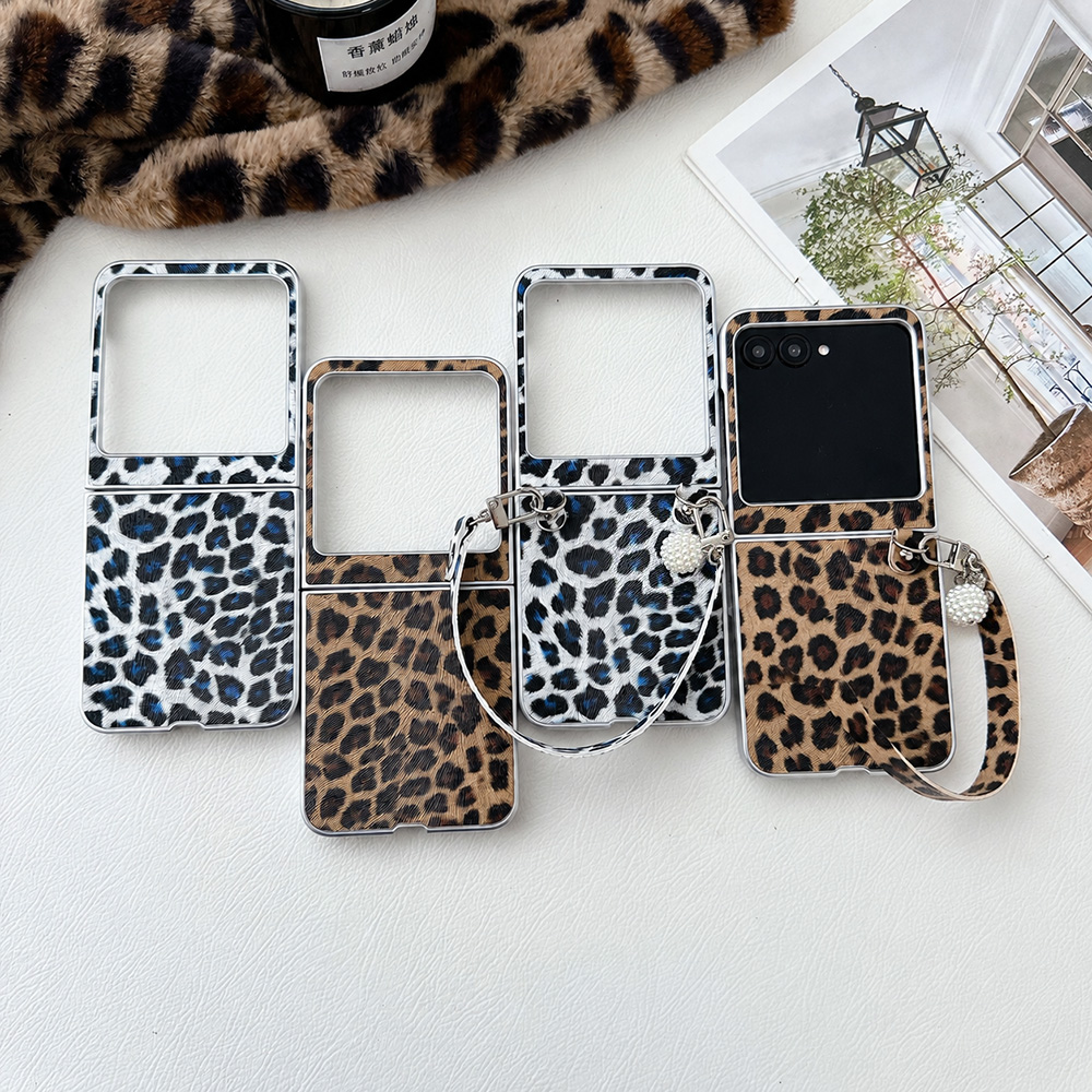 Pendant Light Shade - Leopard Print Folding Flip Phone Case