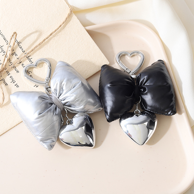 Design Sense Silver Bow Pendan - đánh giá và giá Pendant Light Shade