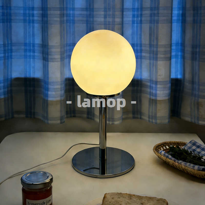Milky White Solid Globe Chrome - đánh giá và giá Decor Lighting Lamps