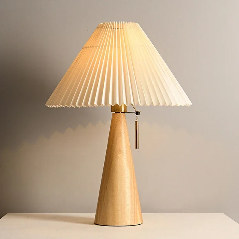 Retro Pleated Table Lamp Nordi - đánh giá và giá Decor Lighting Lamps